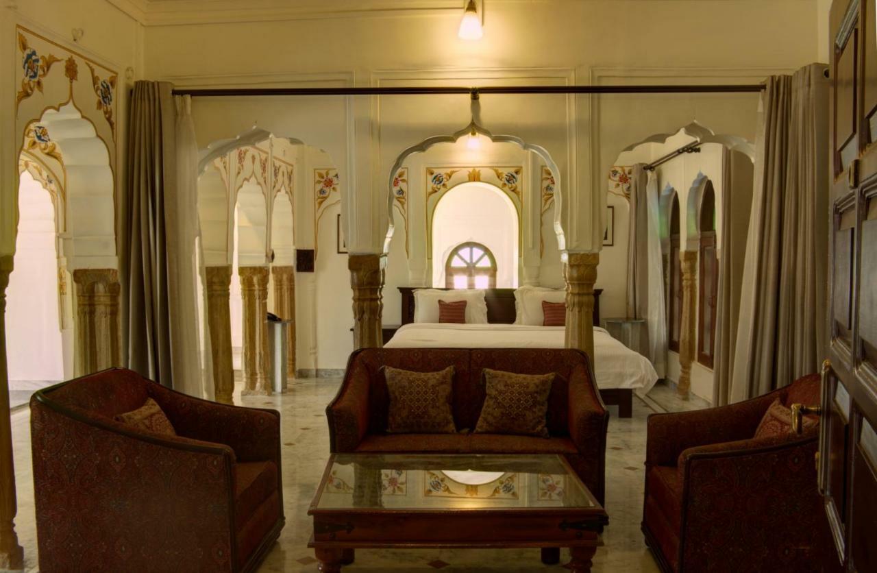 Amritara Surajgarh Fort Екстериор снимка